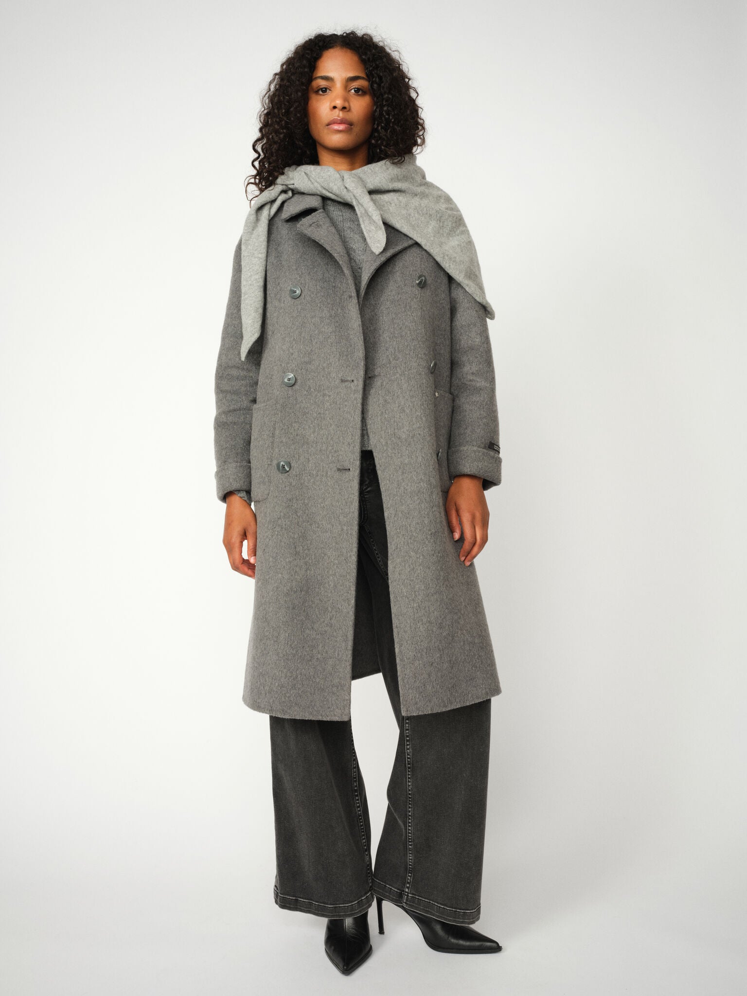 Modelshot / Grey Melange / Detail